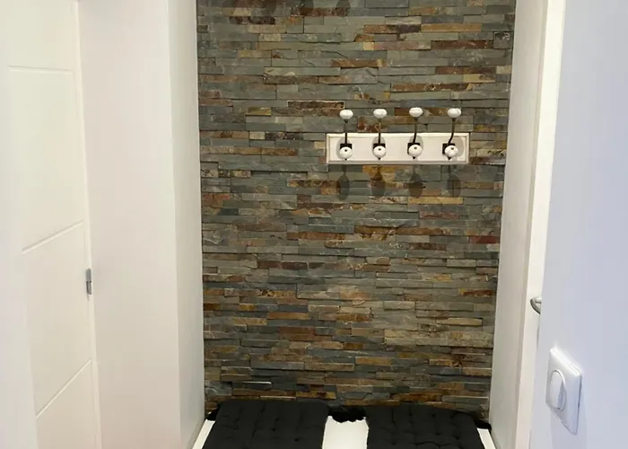 De L'echappee Saline *