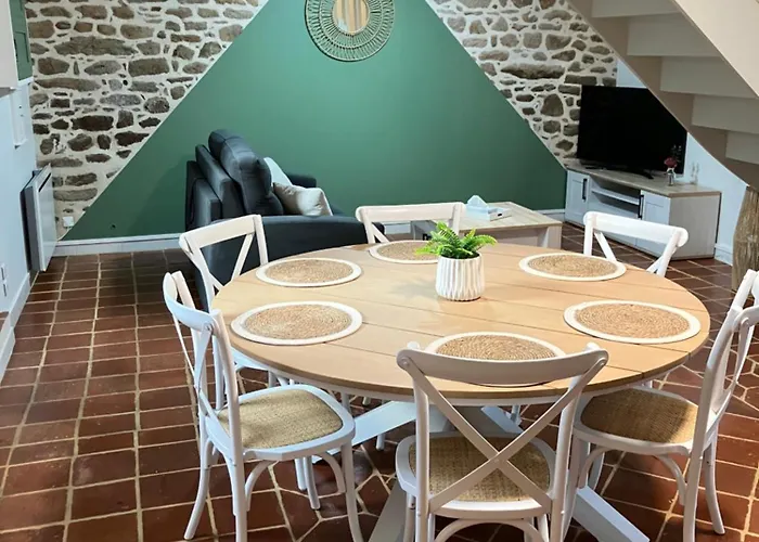 De L'echappee Saline